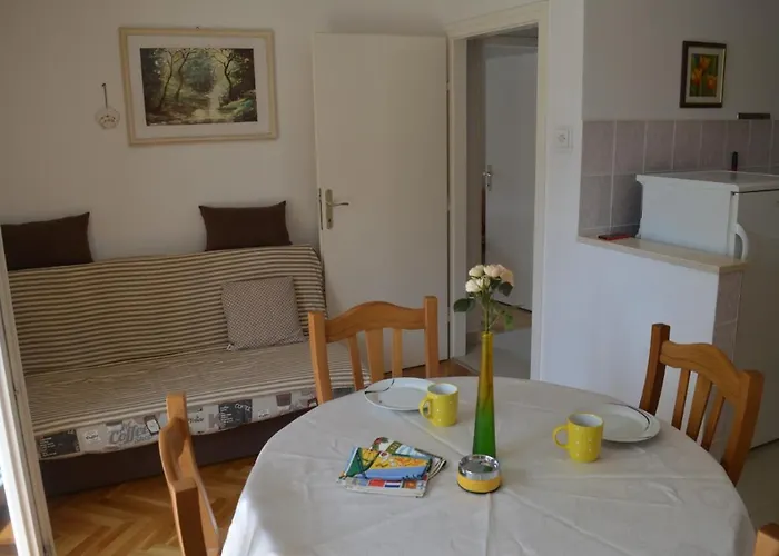 Dane Apartment Makarska